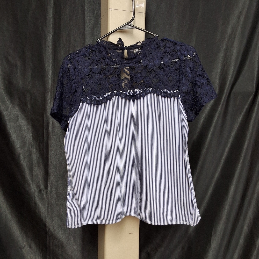 Blue and White Short Sleeve Lace Blouse